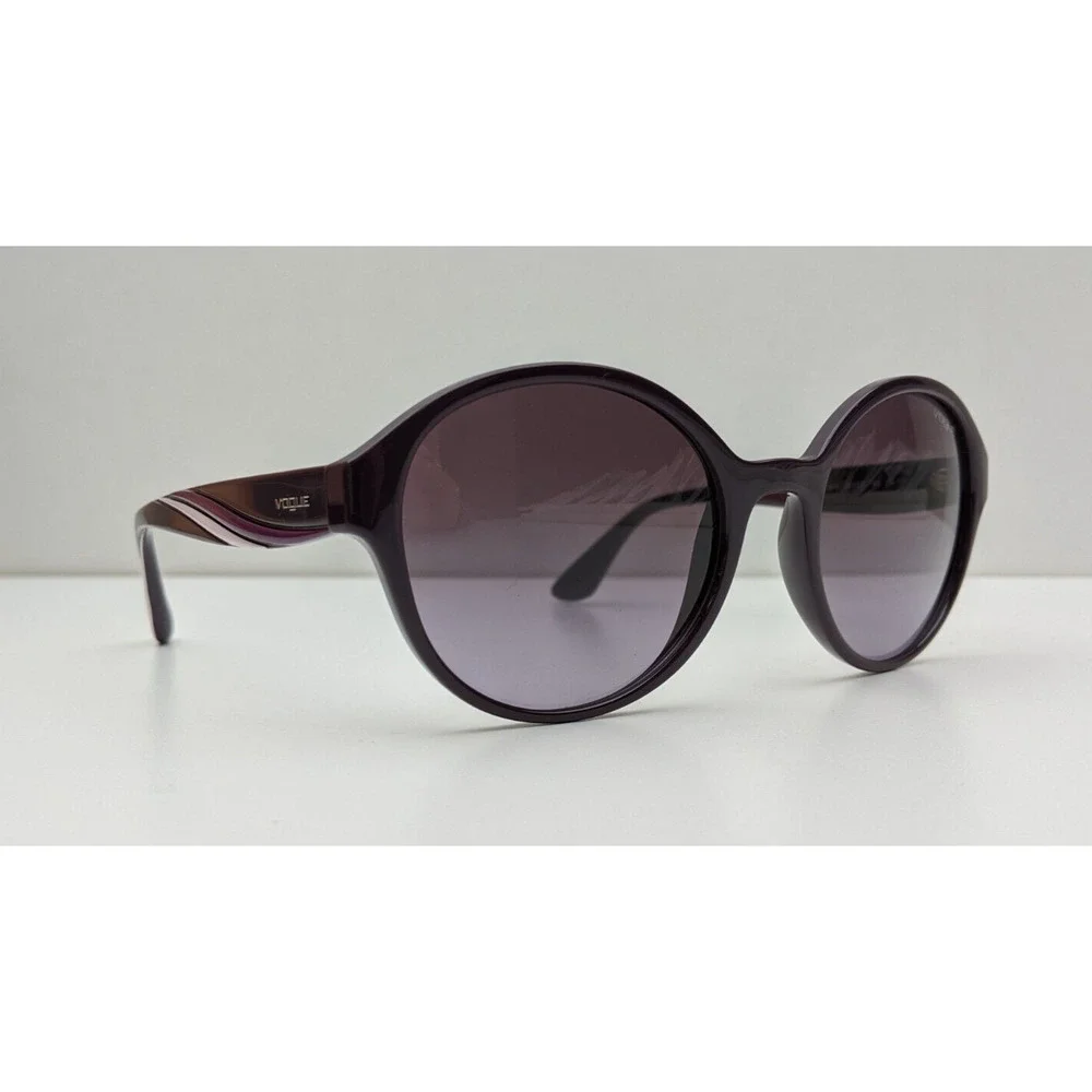 Vogue frame excellent